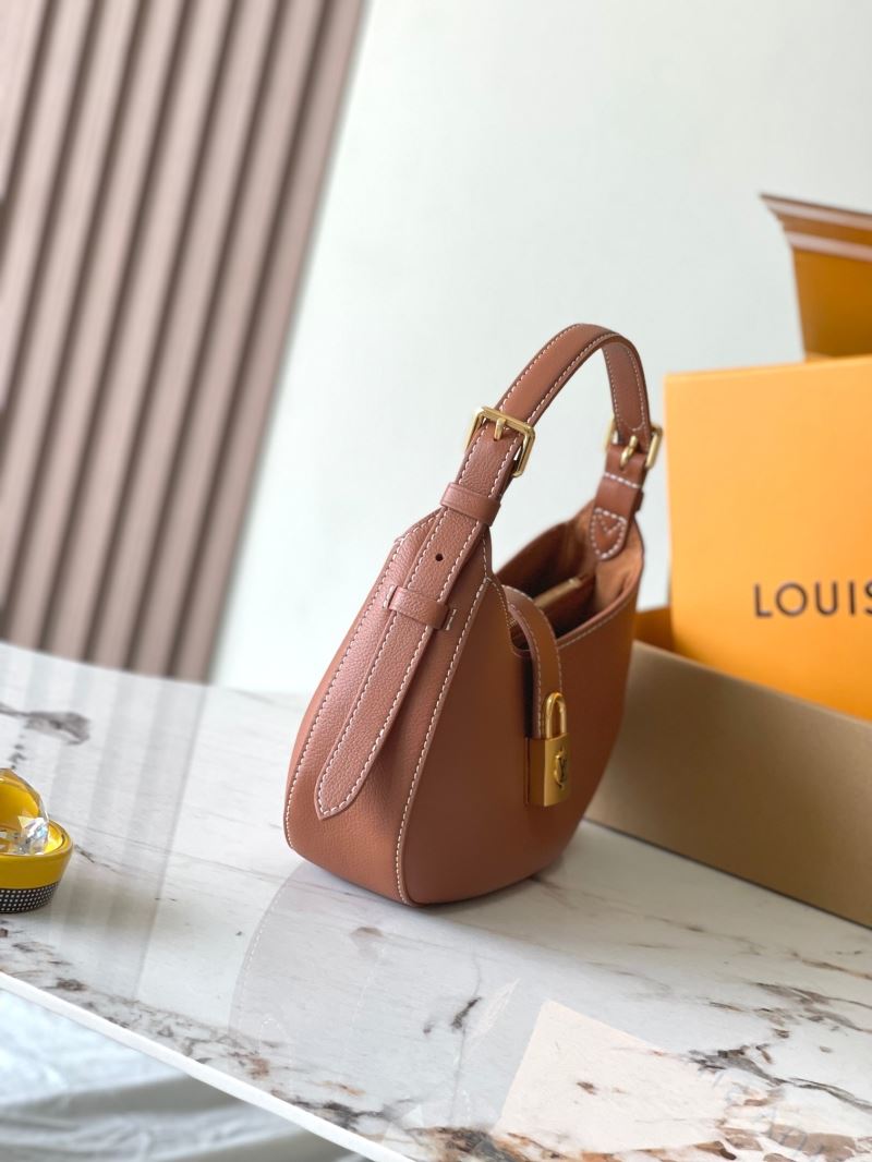 Louis Vuitton Hobo Bags